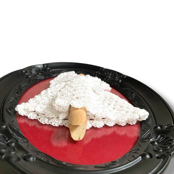 Handmade Close Pin Angel Artwork Crochet Dress Black Ornate Frame Unique - Picture 9 of 10